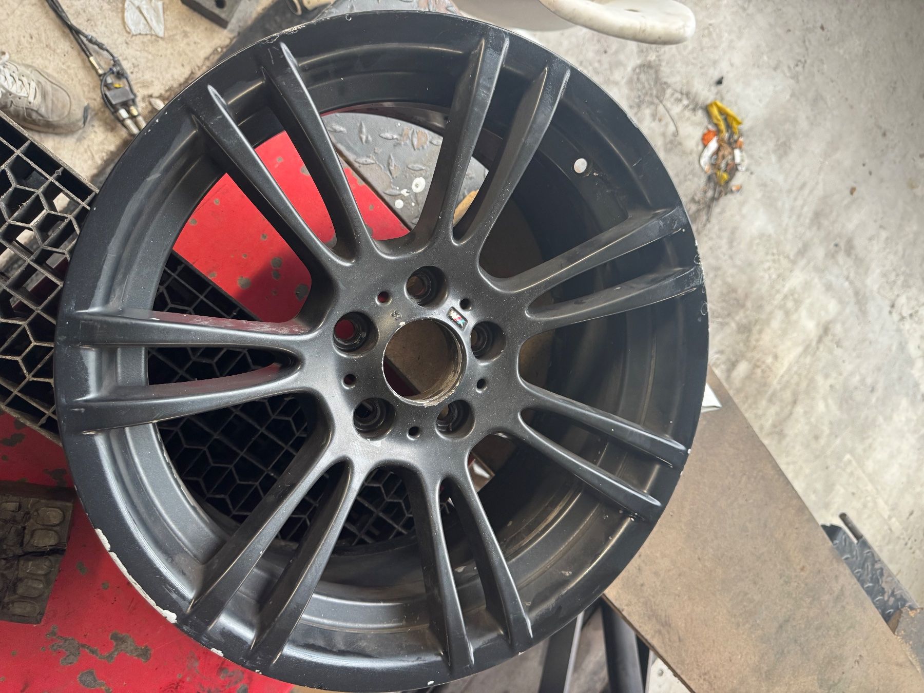 BMW Cerchioni: BMW M Styling 207 Felgen M3 e93 e93 e46 e90 5x120 8x18 – Usato da Frenkendorf venduto da jorge0000 3