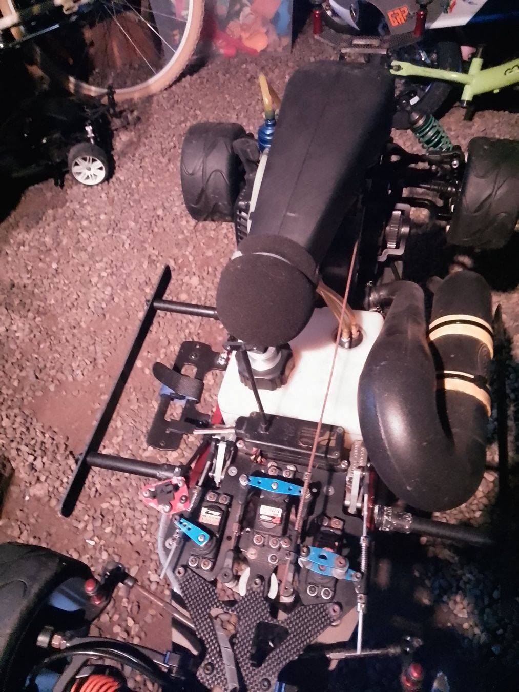Modellismo RC: RC Nitro Car – Usato da Biel/Bienne venduto da RC-Modellsport 6