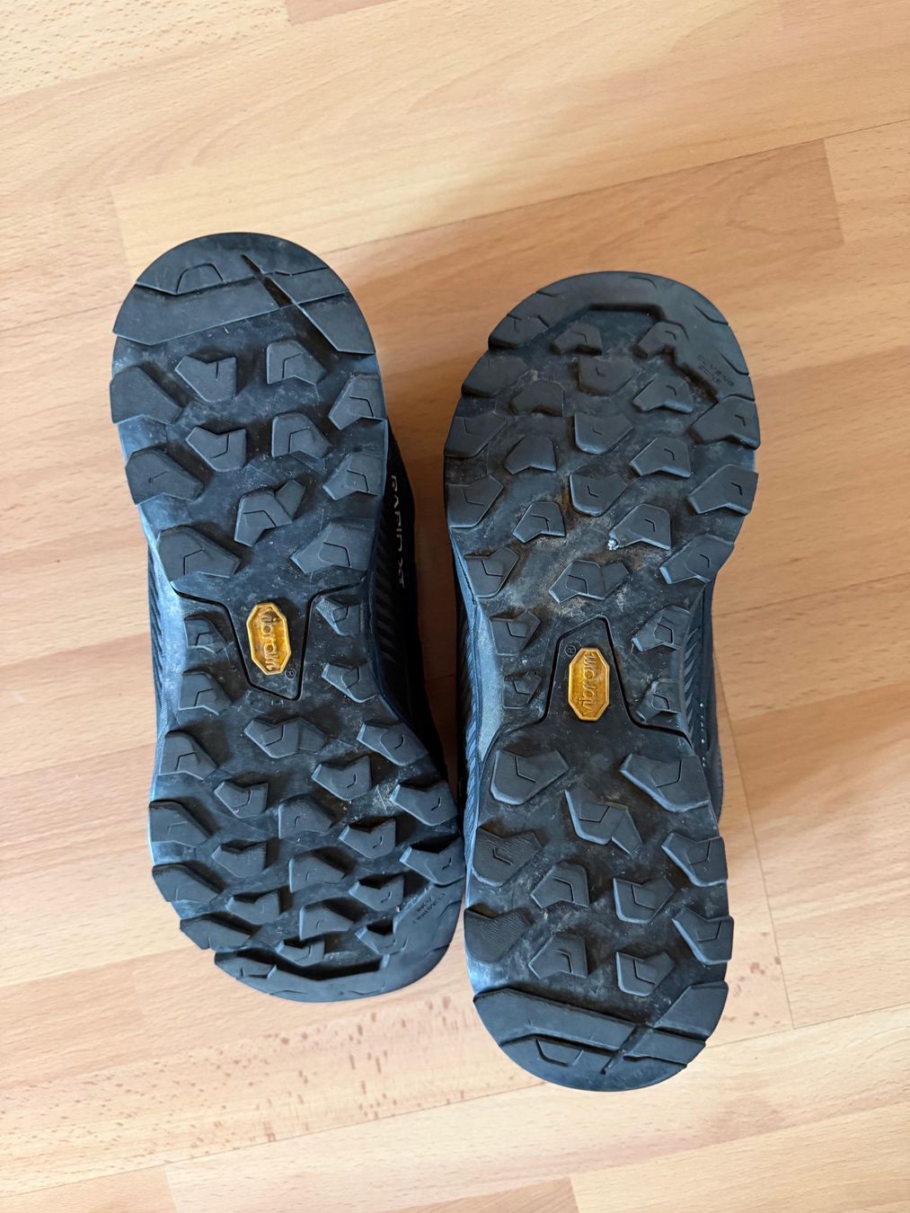 Scarpa Scarpe da uomo: Scarpa Rapid XT GTX Wanderschuhe Grösse 45 2-3 mal gebraucht – Usato da Grindelwald venduto da mattiji 2