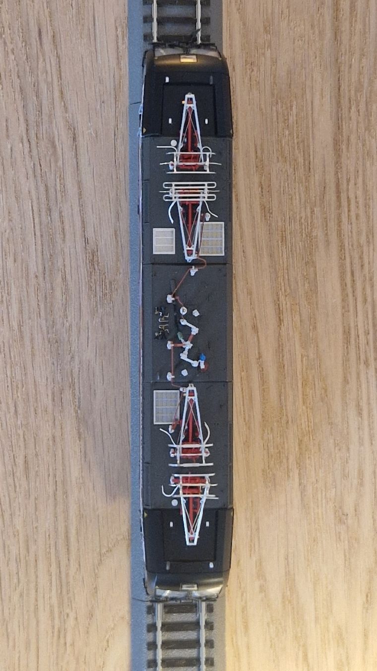LS Models Modellini di ferrovie: LS MODELS 97997 DC: Vectron Br193-665 SBB Cargo Inter.  – Nuovo (secondo la descrizione) da Lausanne venduto da Greg755 5