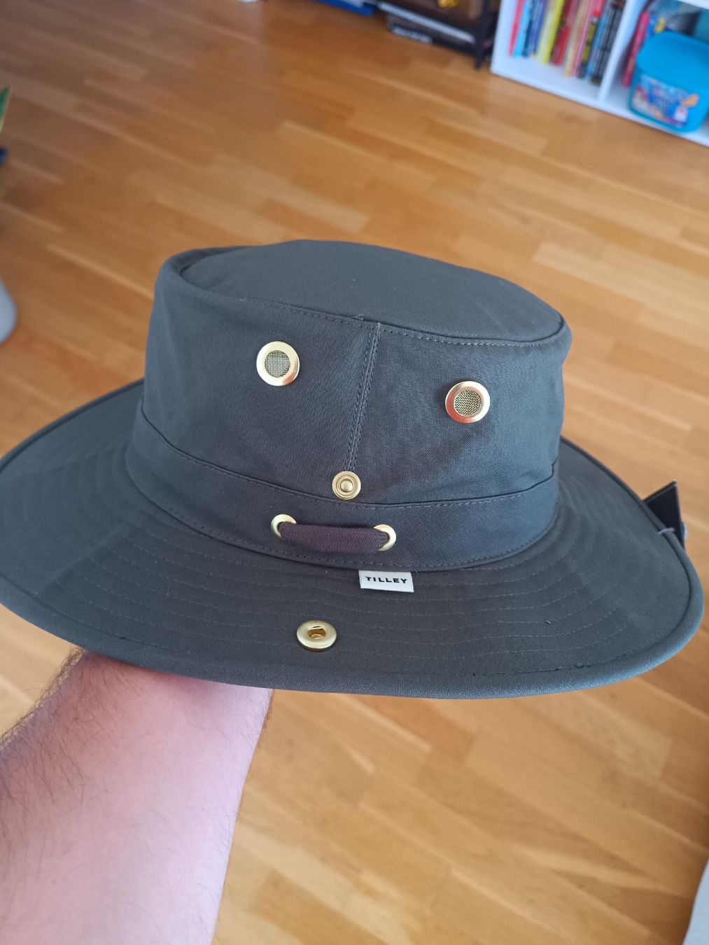 Tilley Hüte, Mützen & Caps: Tilley Hat t3 – Neu und originalverpackt aus Martigny von Carcajou101