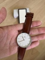 Original Daniel Wellington Uhr mit braunem Lederband