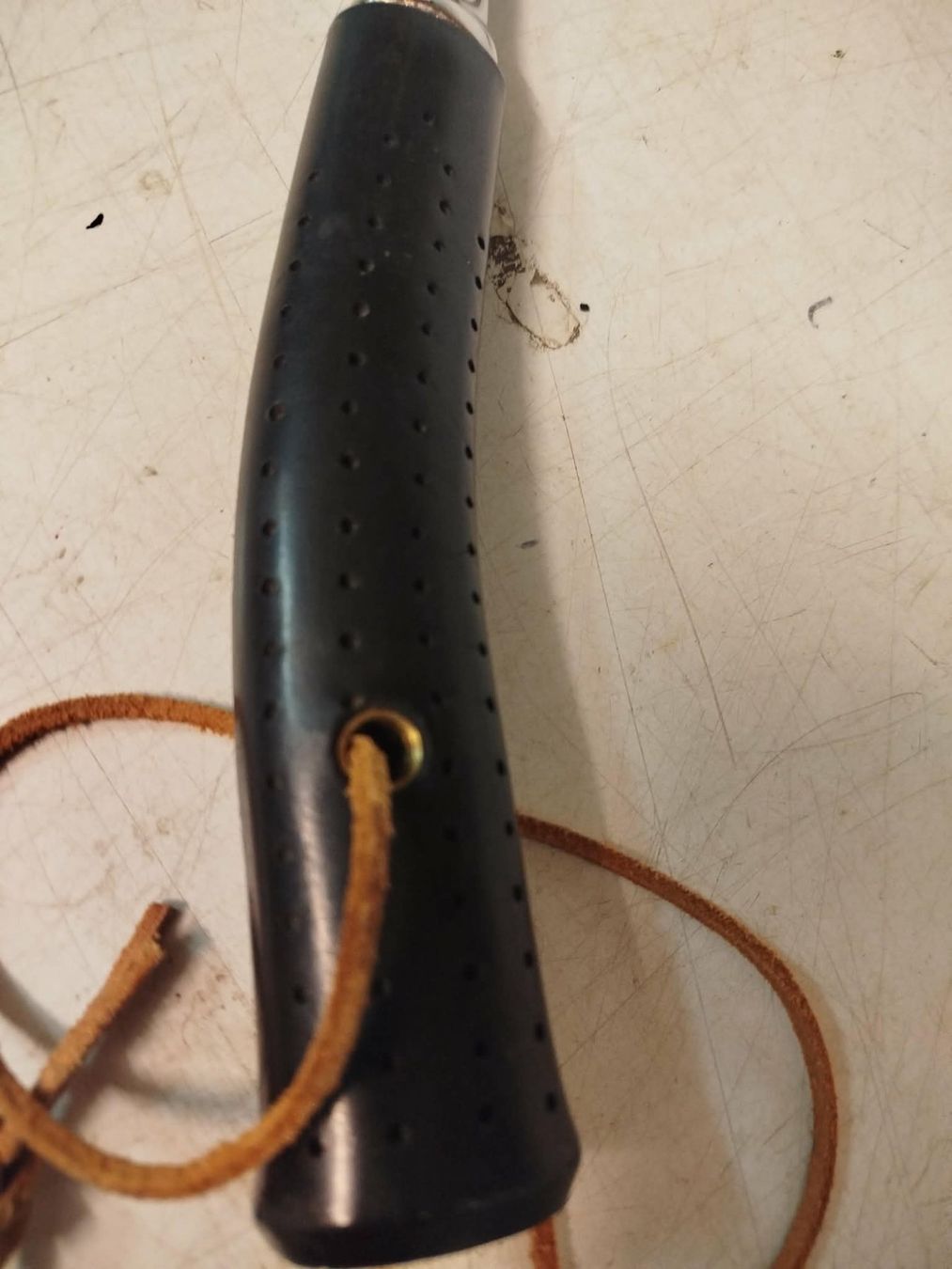Tutti gli attrezzi: Hache forestière vintage PUMA – Usato da La Chaux-de-Fonds venduto da Emmaus2300CDF 2