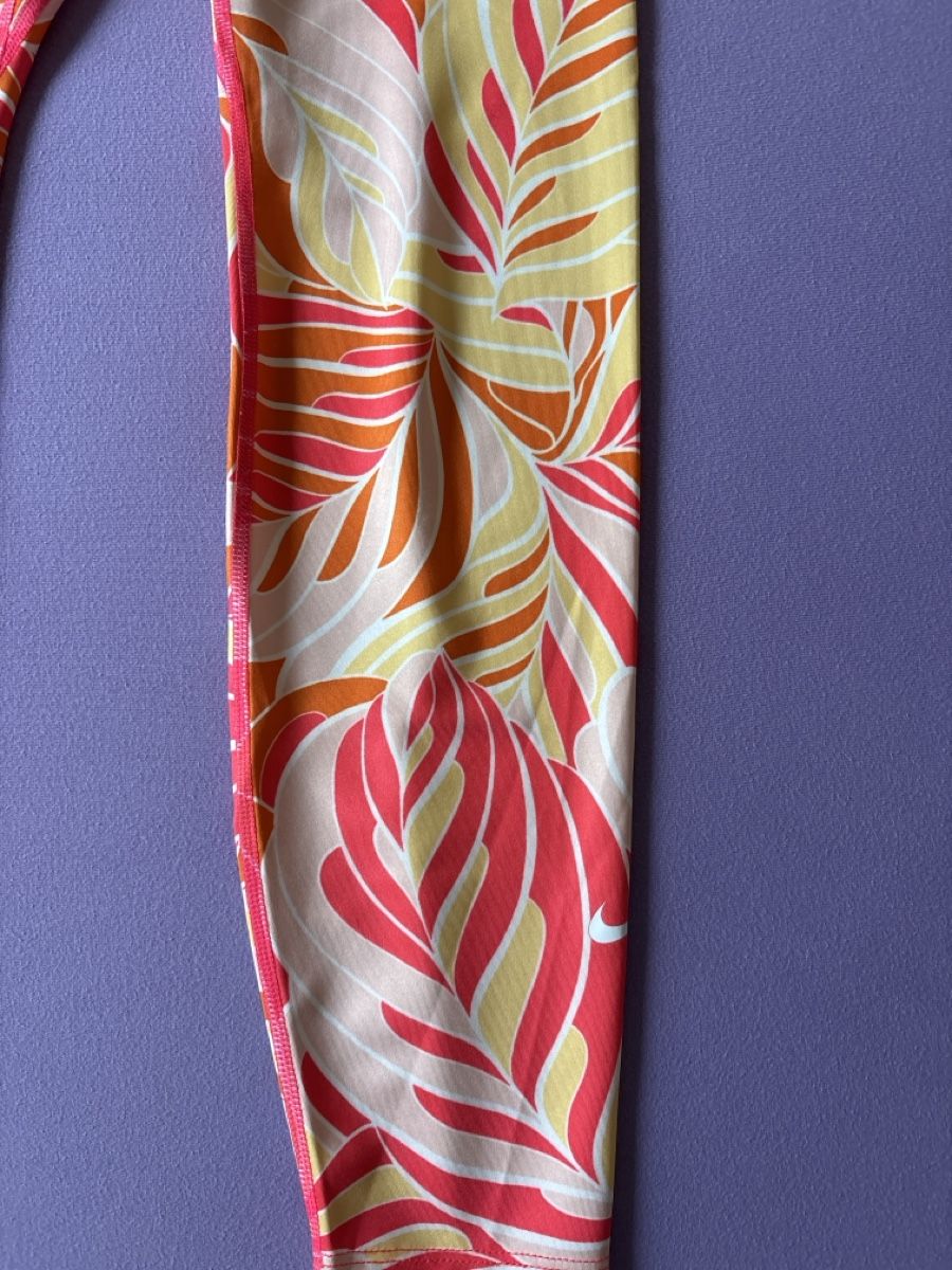 Nike Leggings: Leggins Nike Grösse S – Usato da Unterentfelden venduto da Lavach 1