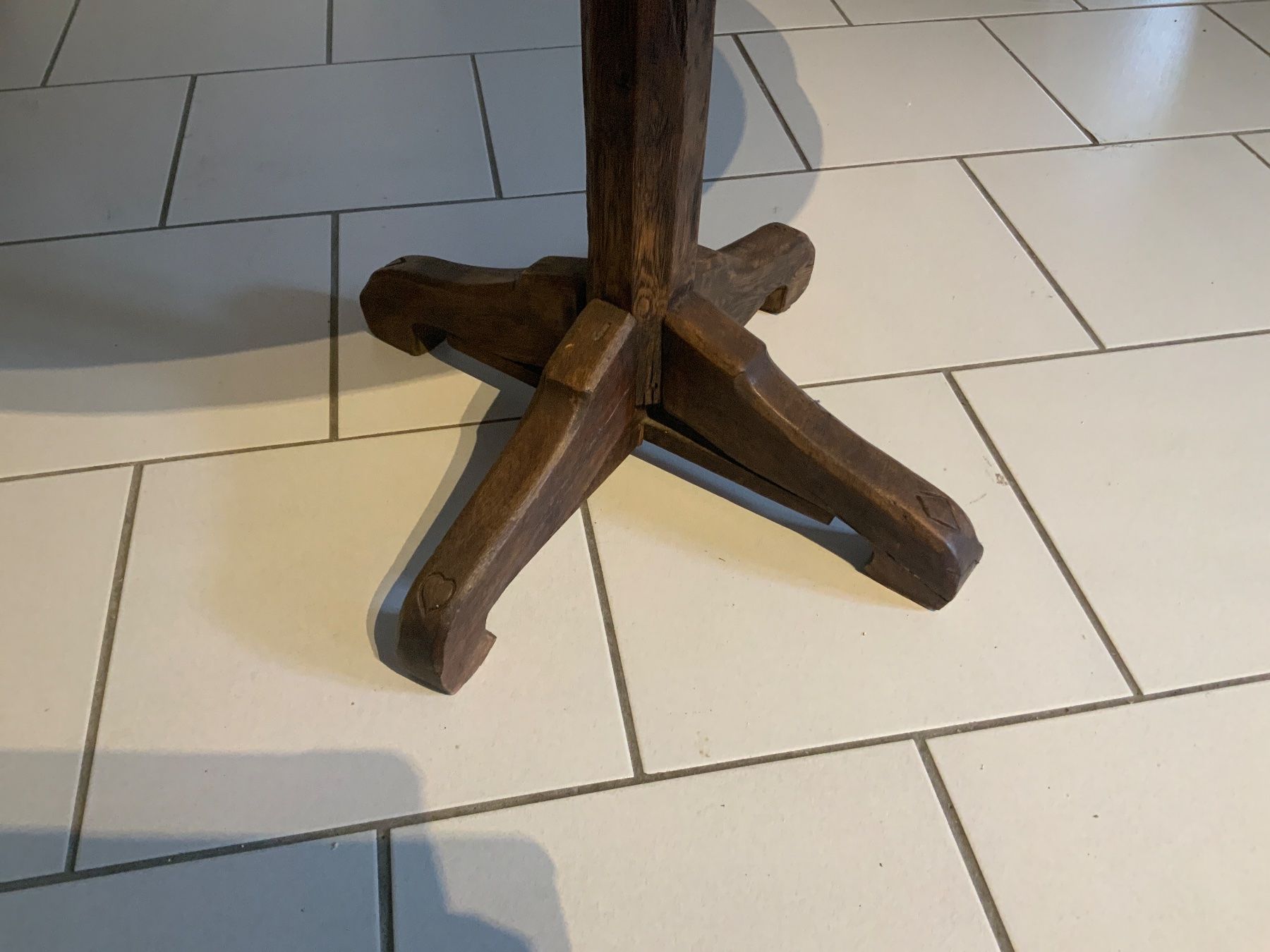 Tische: Table ovale – Gebraucht aus La Heutte von Mikeller74 2