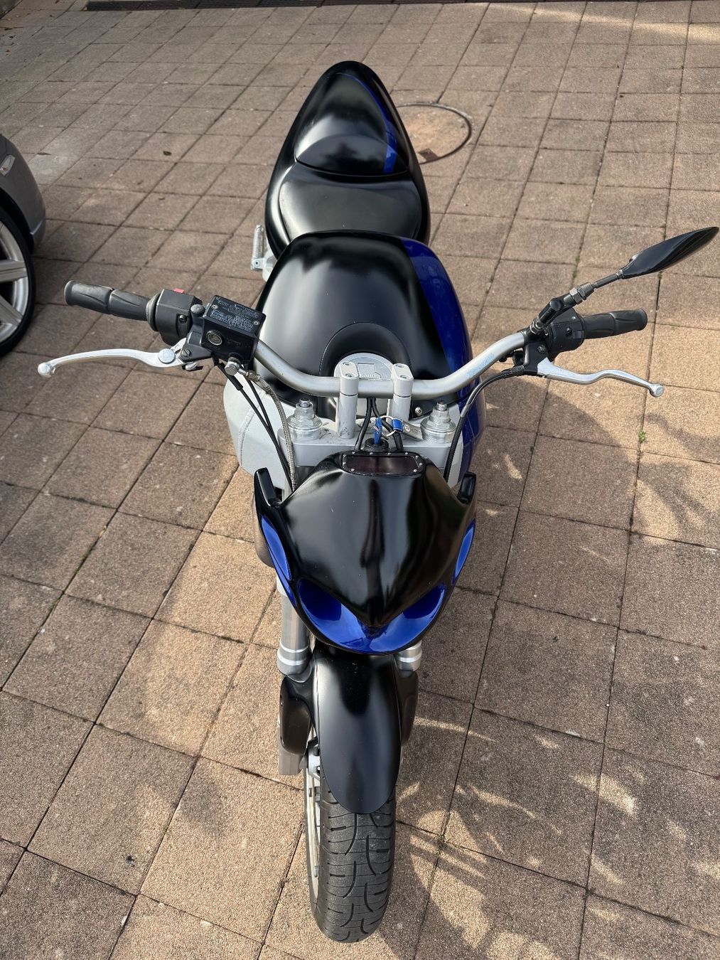 Buell Strada: Buell Firebolt XB9R Schwarz/Blau – Usato da Vinelz venduto da v2v8 1