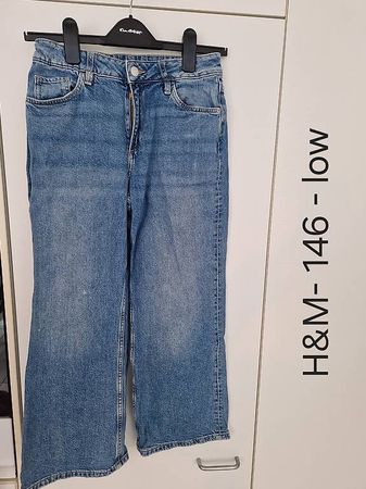 Gut erhaltene Baggyjeans in Grösse 146
