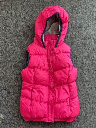 Mädchen-Daunen-Gilet in pink, Gr. 146