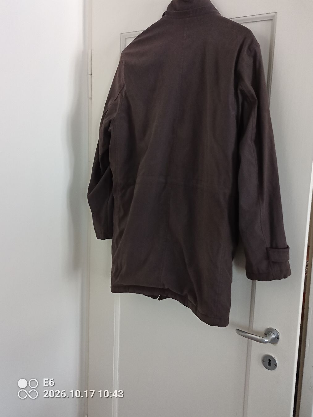 Giacche: Sportliche Jacke Marke: Milestone – Usato da Zürich venduto da Mitzi6 2