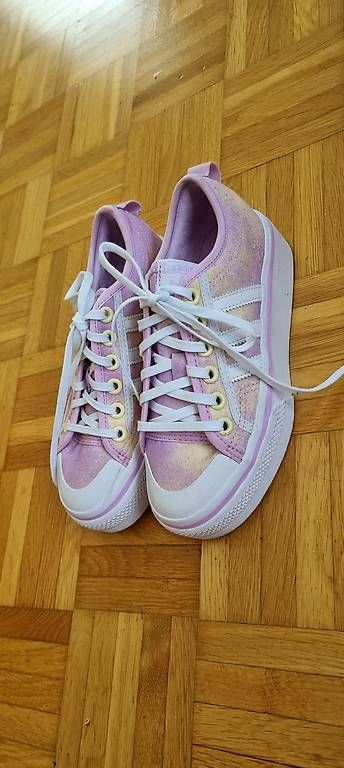 Adidas Scarpe da donna: Adidas Nizza gr 36 – Usato da St. Gallen venduto da dan_w62f