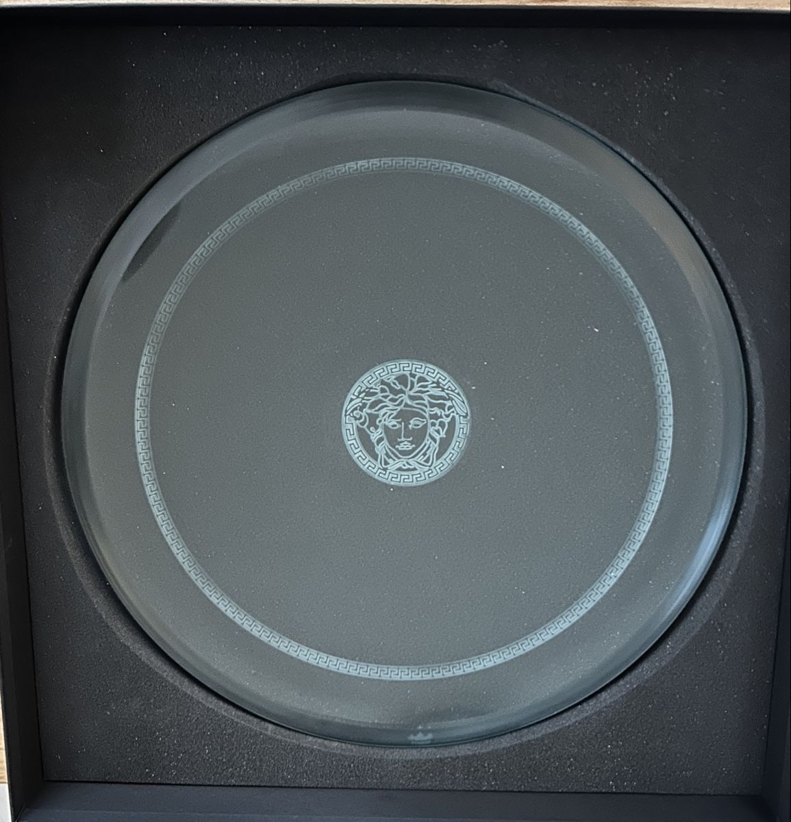 Versace Bicchieri: Versace Rosenthal Schüssel aus Glas – Usato da Biembach im Emmental venduto da Filzinchen