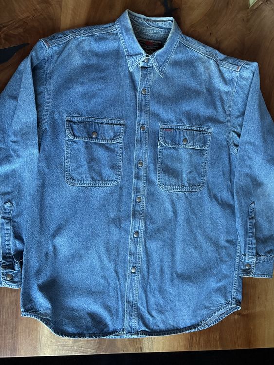 Jeanshemd Levi’s Grösse XL (Gebraucht) in Stans für CHF 9 – mit ...