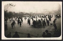 Foto-AK Zürich, Grosse Menschenmenge au