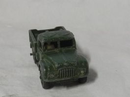 DINKY TOYS  MILITÄR   1 TON ARMY TRUCK  BESPIELT