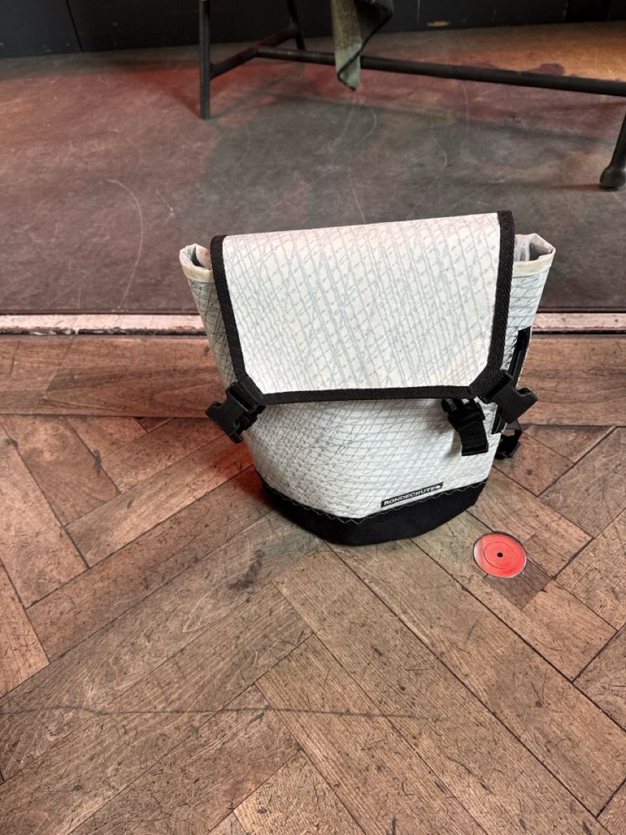 Borse: Rondechute Small Backpack - Lightweight Summer Accessory – Usato da Bern venduto da Guardachuva 2