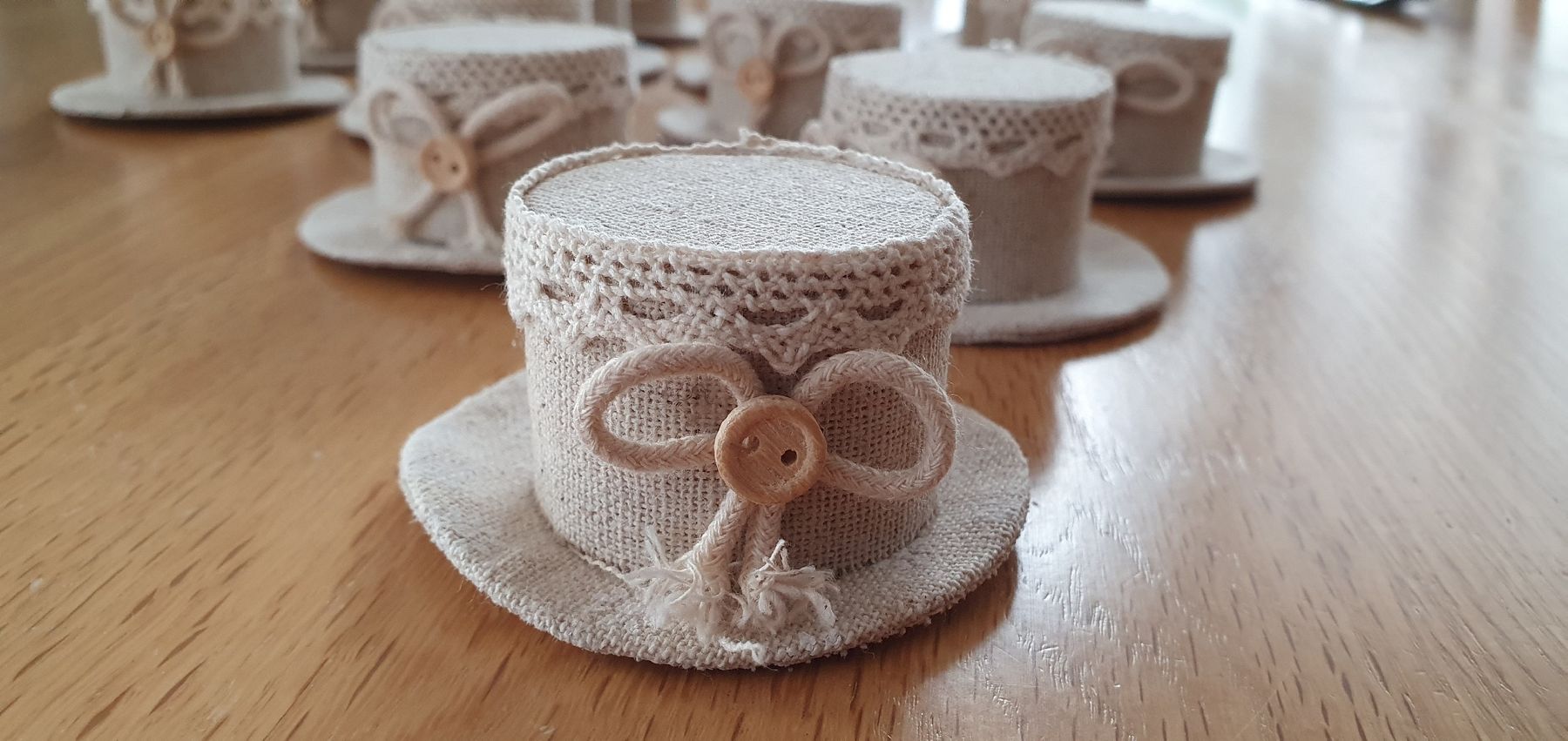 Tutte le decorazioni: Décoration de table forme chapeau – Nuovo (secondo la descrizione) da Moutier venduto da mar_7nrw 1