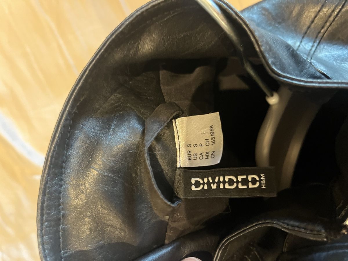 H&M Jacken: Kunstlederjacke H&M schwarz – Neu (gemäss Beschreibung) aus St. Gallen von lun_2szn 2