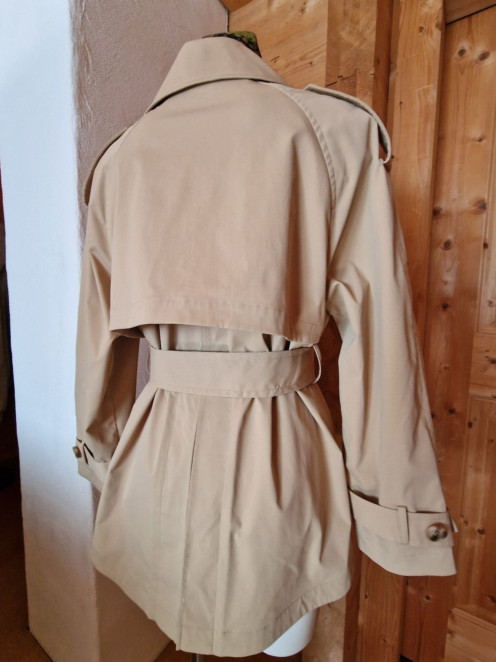Vestes: Trenchcoat Jacke – Neuf avec emballage d'origine à Conters im Prättigau par baffe 2