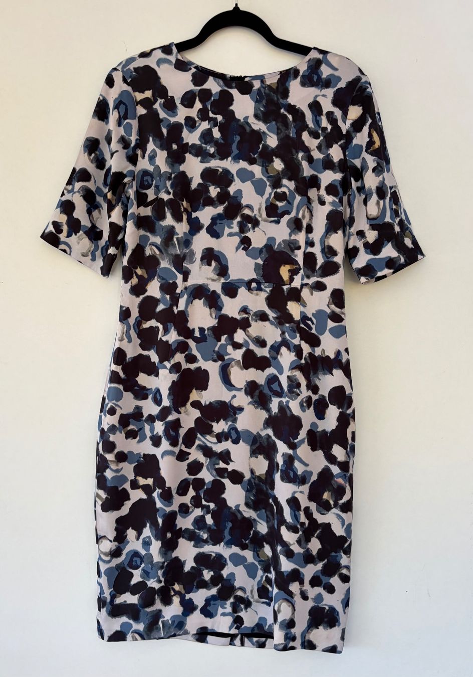 Kleider: Jigsaw Seidenkleid Gr.40 – Gebraucht aus Unterägeri von Jutka_04