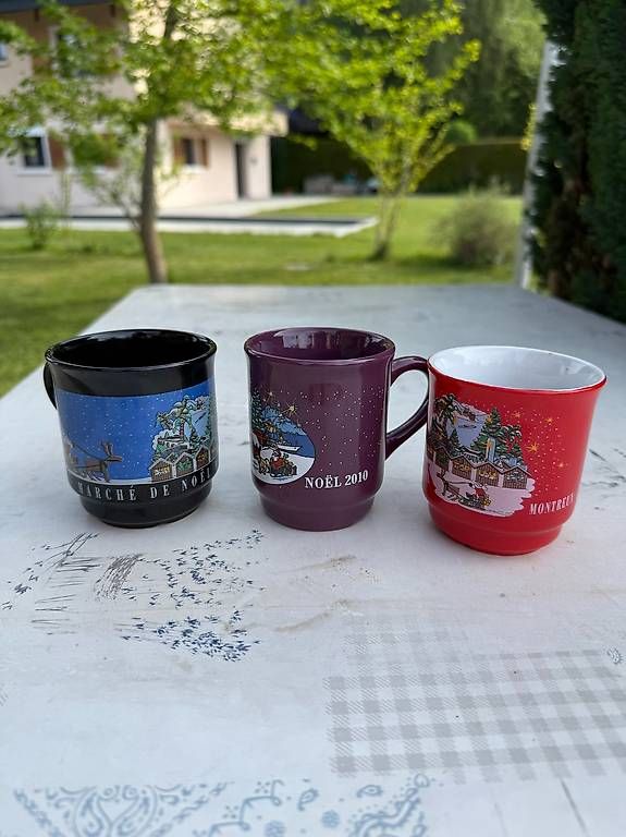 Tazze: Tasses Marché de Noël Montreux – Usato da Roche VD venduto da Goeland11