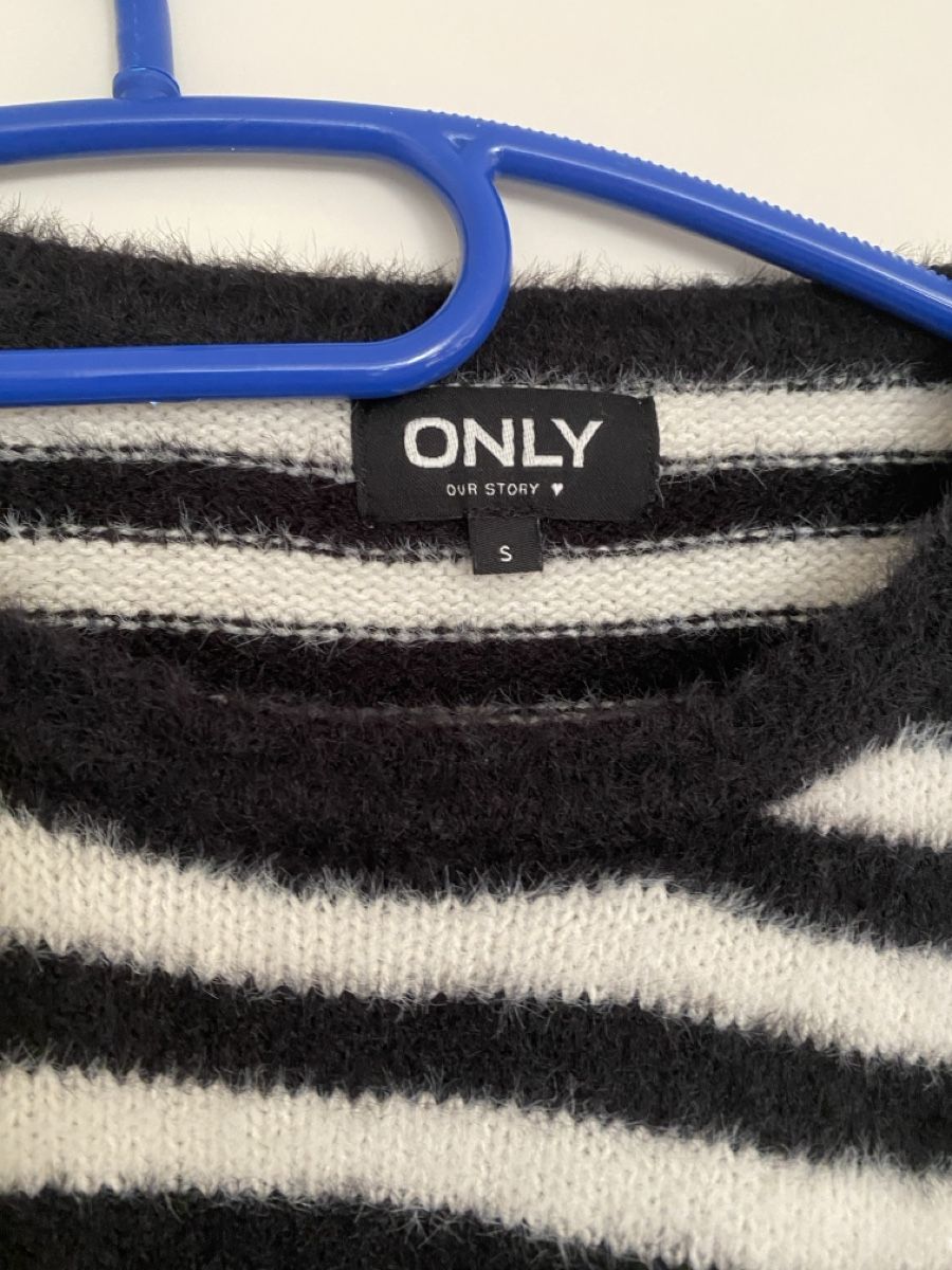 Only Pulls & Sweat-shirts: Cropped Pullover – D'occasion à Thun par mrs.bean 2