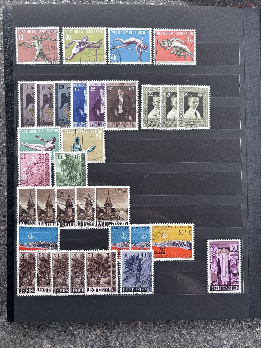 Tutti i francobolli: Briefmarkensammlung – Usato da Mönchaltorf venduto da steffierz 5
