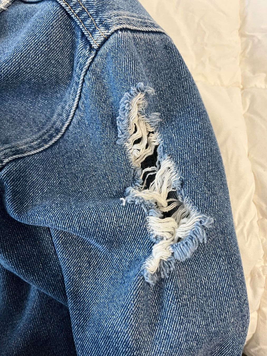 Jacken: Oversive Jeansjacke – Gebraucht aus Gisikon von reena.2231 6
