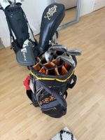 Golf set with bag and range finder