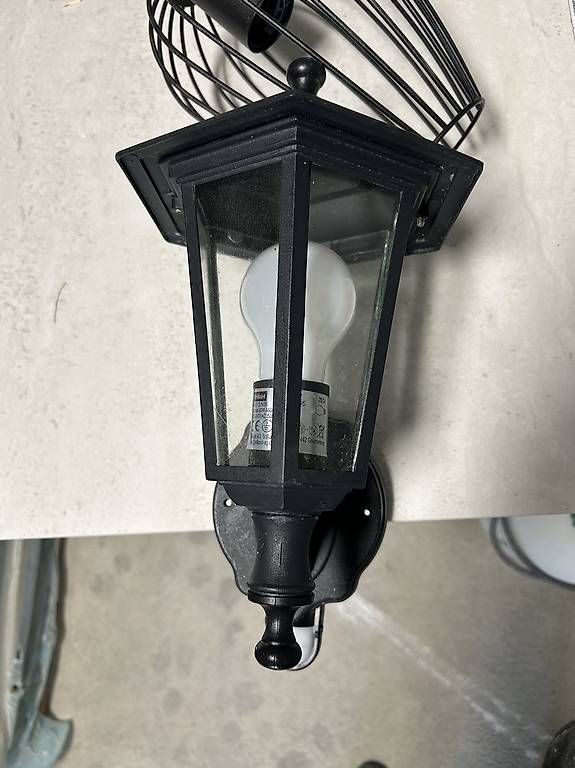 Lampen: 3 lampes extérieures avec détecteur – Gebraucht aus Ecublens VD von ehsan.s 1