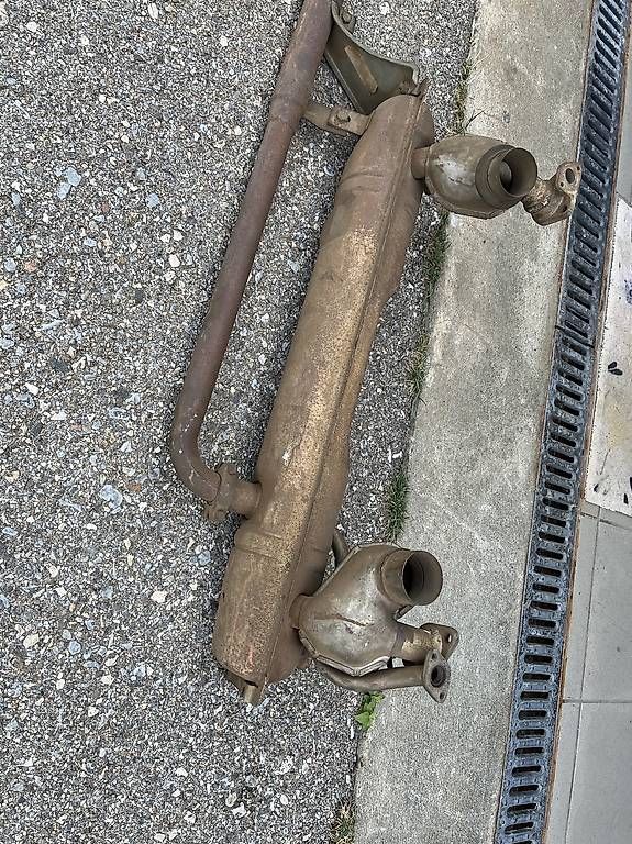 Volkswagen Auspuffanlagen: VW Bus T2 - silenziatore marmitta – Gebraucht aus Piandera Paese von lor_9rpm