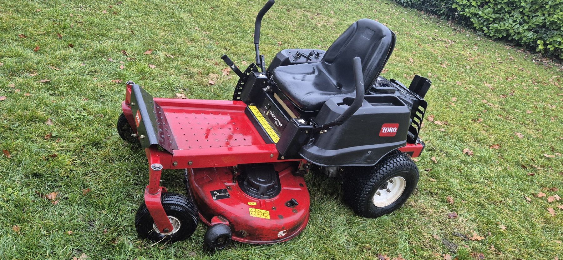 Toro Tagliaerba: Rasentraktor Toro Z4202 – Usato da Grenchen venduto da HzGr