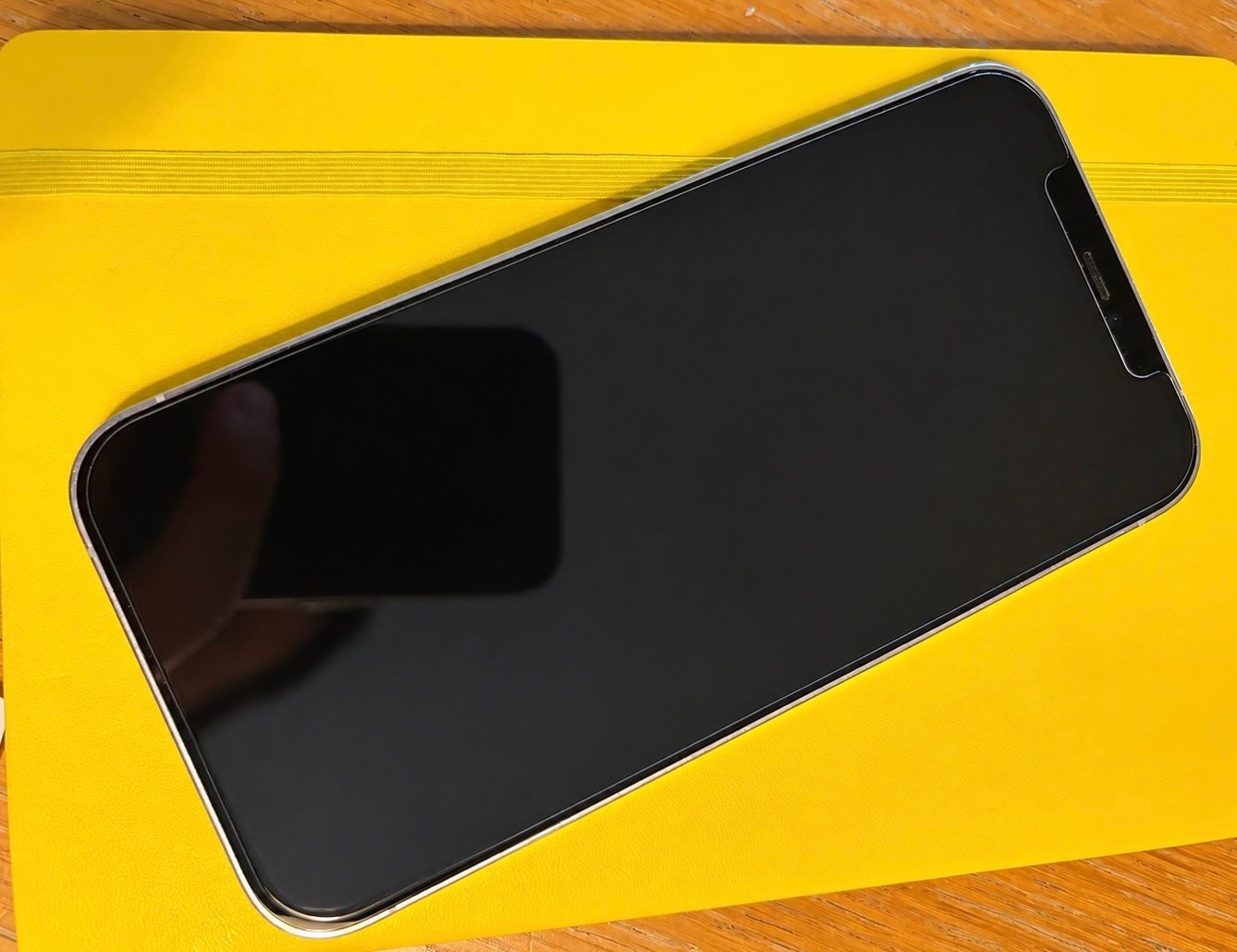 Apple Handys / Smartphones: iPhone 12 Pro 256 GB Silber – Gebraucht aus Basel von Torpe