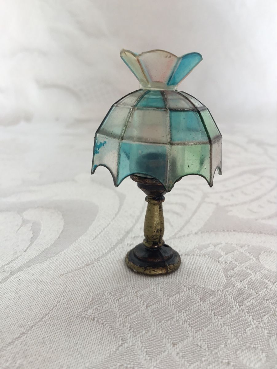 Case e mobili per bambole: Puppenstuben Lampe im Tiffany Stil – Usato da St. Gallen venduto da chamilla
