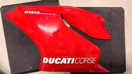 Ducati 1199 Panigale R  Seitenverkleidung RECHTS  ORIGINAL