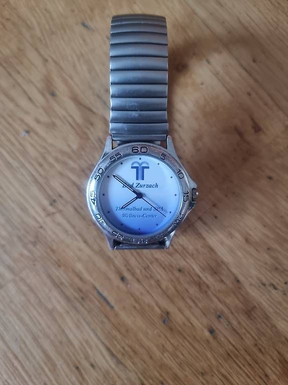 Montres: HERREN UHR – D'occasion à Winterthur par Schiri86
