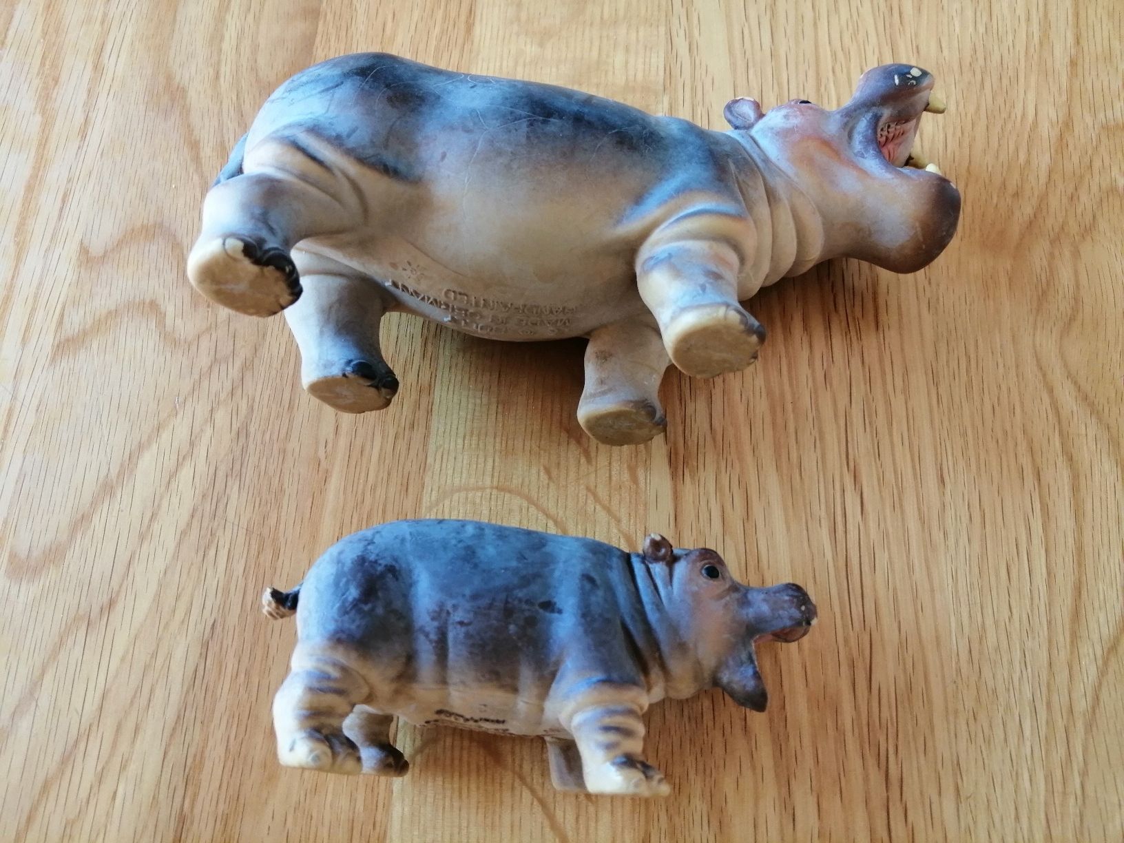 Bullyland Figuren: 2 Bully Nilpferde handbemalt, Vintage – Gebraucht aus Honau von holunder3 4