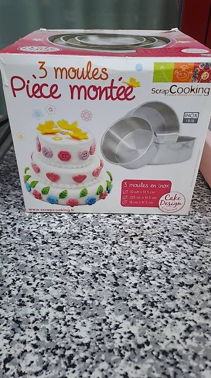 Teglie da forno: 3 moules pour pièce montée  – Usato da Jongny venduto da nou_7829 1