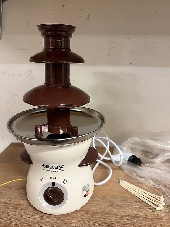 Appareils de cuisine: Camry Schokobrunnen Neu – D'occasion à Altendorf par edmura