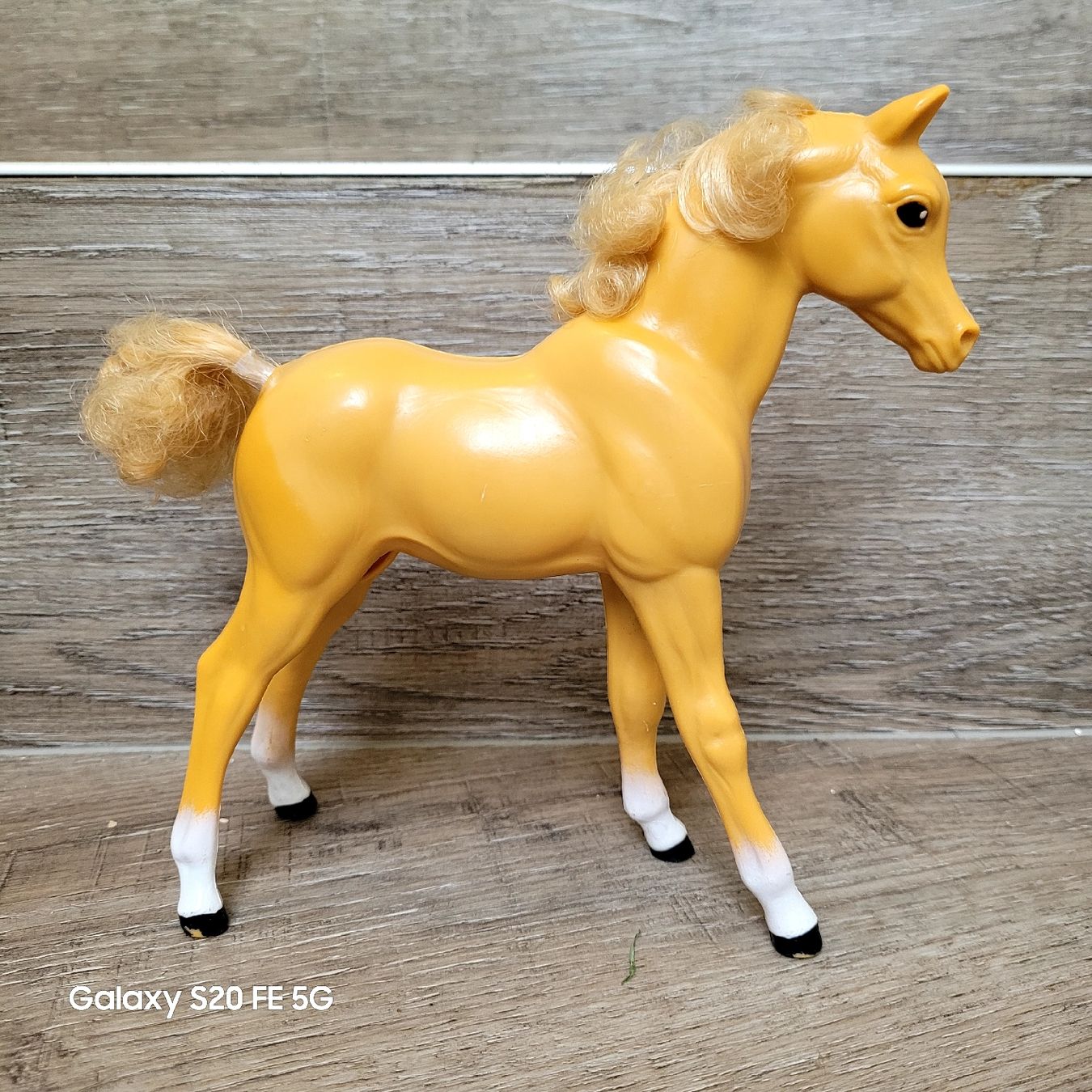 Spielzeuge: Barbie Pferd Fohlen Dixie – Gebraucht aus Niederbuchsiten von klengyel 1