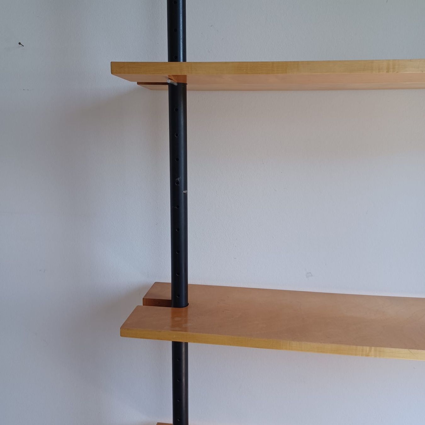 Scaffali: Vintage Teleskop Regal – Usato da Wil SG venduto da die-wohnung 1