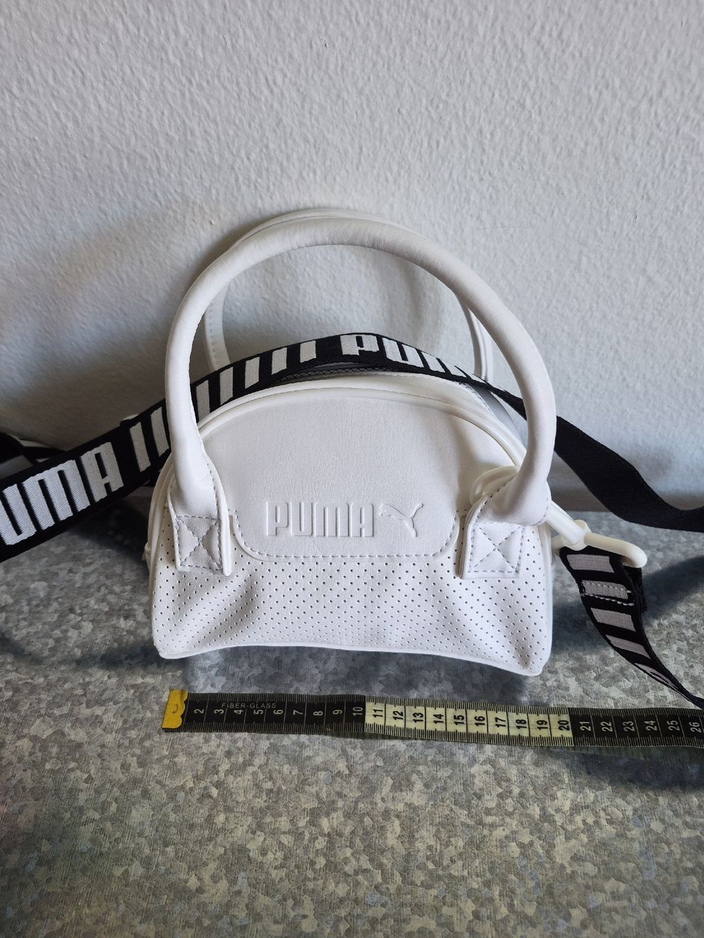 Puma Sacs femmes: Puma Handtasche weiss neu mit Tragegurt  – Neuf (Voir description) à Bern par Rou_rsz5 1