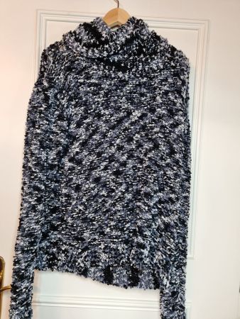Pullover Größe L/XL