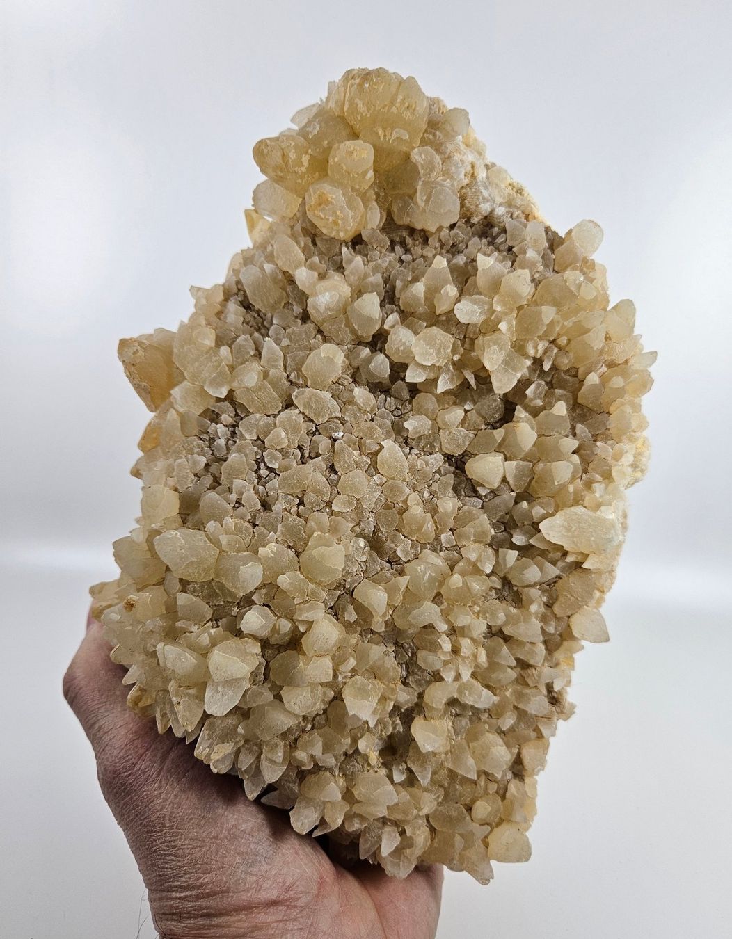 Minerali & Pietre curative: Grosse Calcitstufe vom Beverin, Kanton Graubünden. – Usato da Uzwil venduto da Chobel1