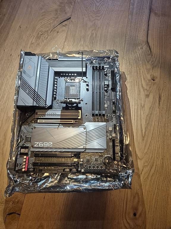 Schede madri: Gigabyte Z690 Gaming x DDR4 – Usato da Humlikon venduto da xen_p28s 1