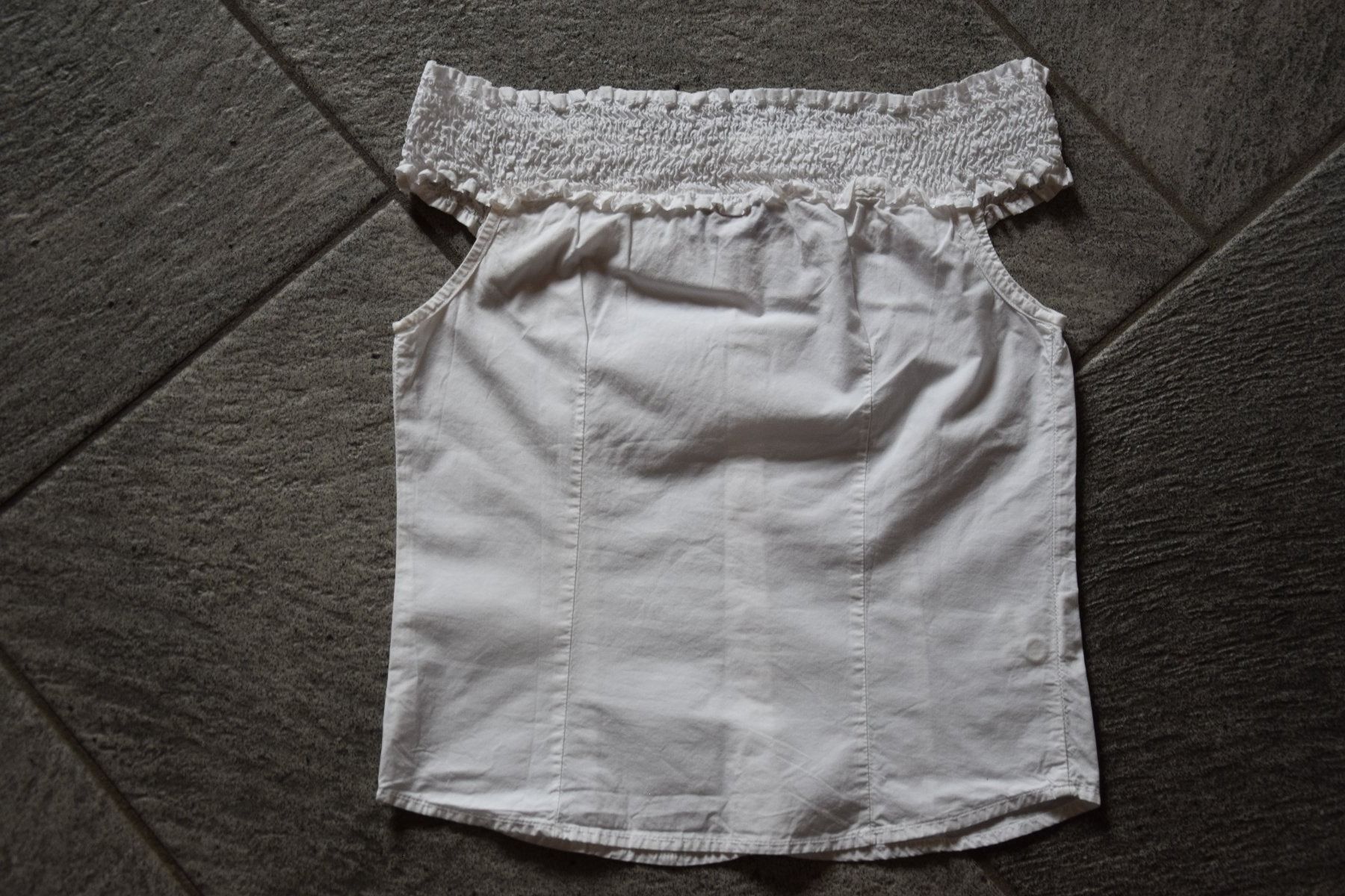 Camicette, T-shirt & Top: Mädchen Simonetta Bluse gr. 128 – Usato da Mezzovico venduto da finsteraar 2