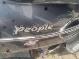 Motorroller People