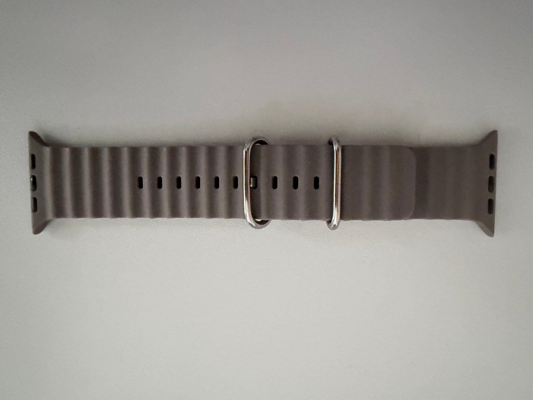 Apple Smartwatch: Apple Watch Ultra Trail Loop Titan Natur – Usato da Richterswil venduto da Aep 2