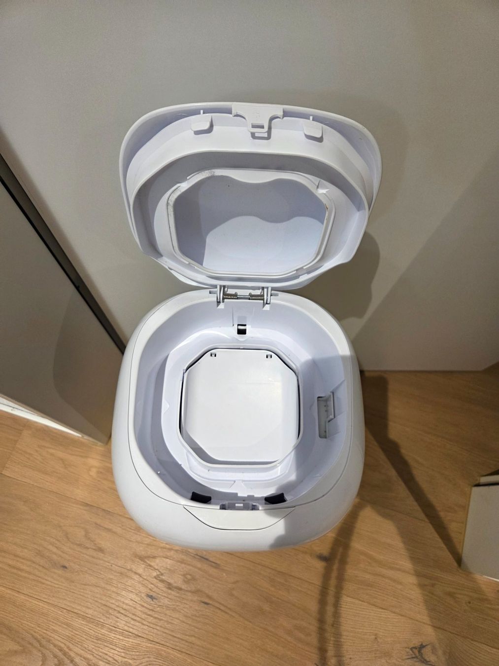 Secchi per pannolini & Pannolini: Windeleiner XL inkl. Stoffbezug – Usato da Wiesendangen venduto da Lava4 5
