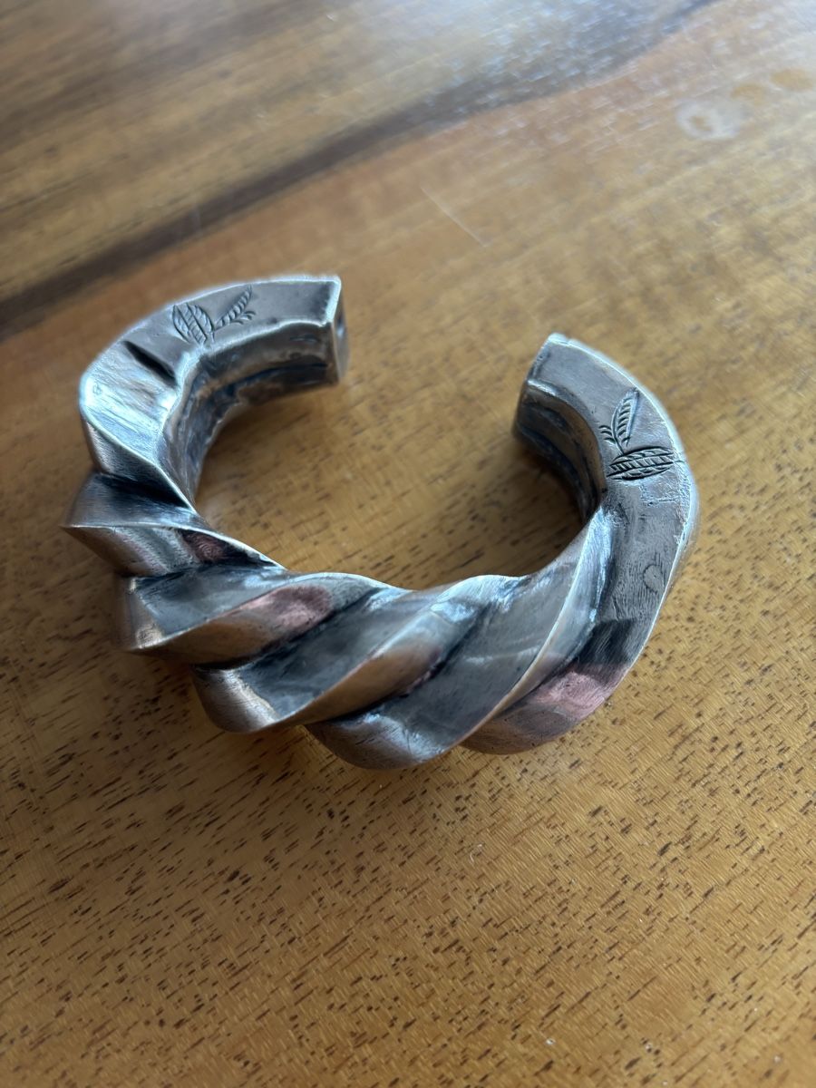 Bracciali & Braccialetti: Armreif aus Silber – Usato da Bern venduto da Himmelsherold