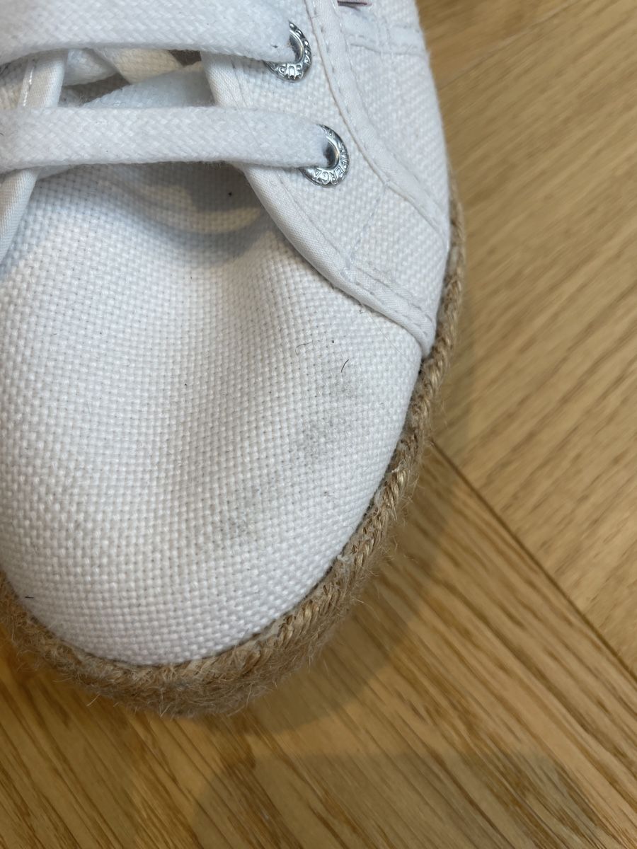 Superga Scarpe da donna: Weisse Superga Schuhe, Gr. 37.5 – Nuovo (secondo la descrizione) da Arbon venduto da llaauraa 2